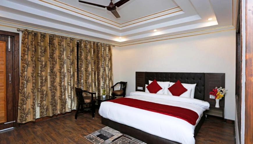 images/Home-4/rooms/classic3.jpg