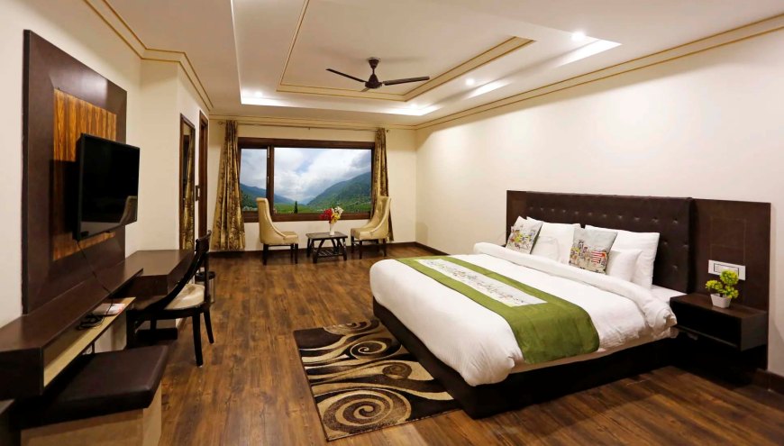 images/Home-4/rooms/premium1.jpg